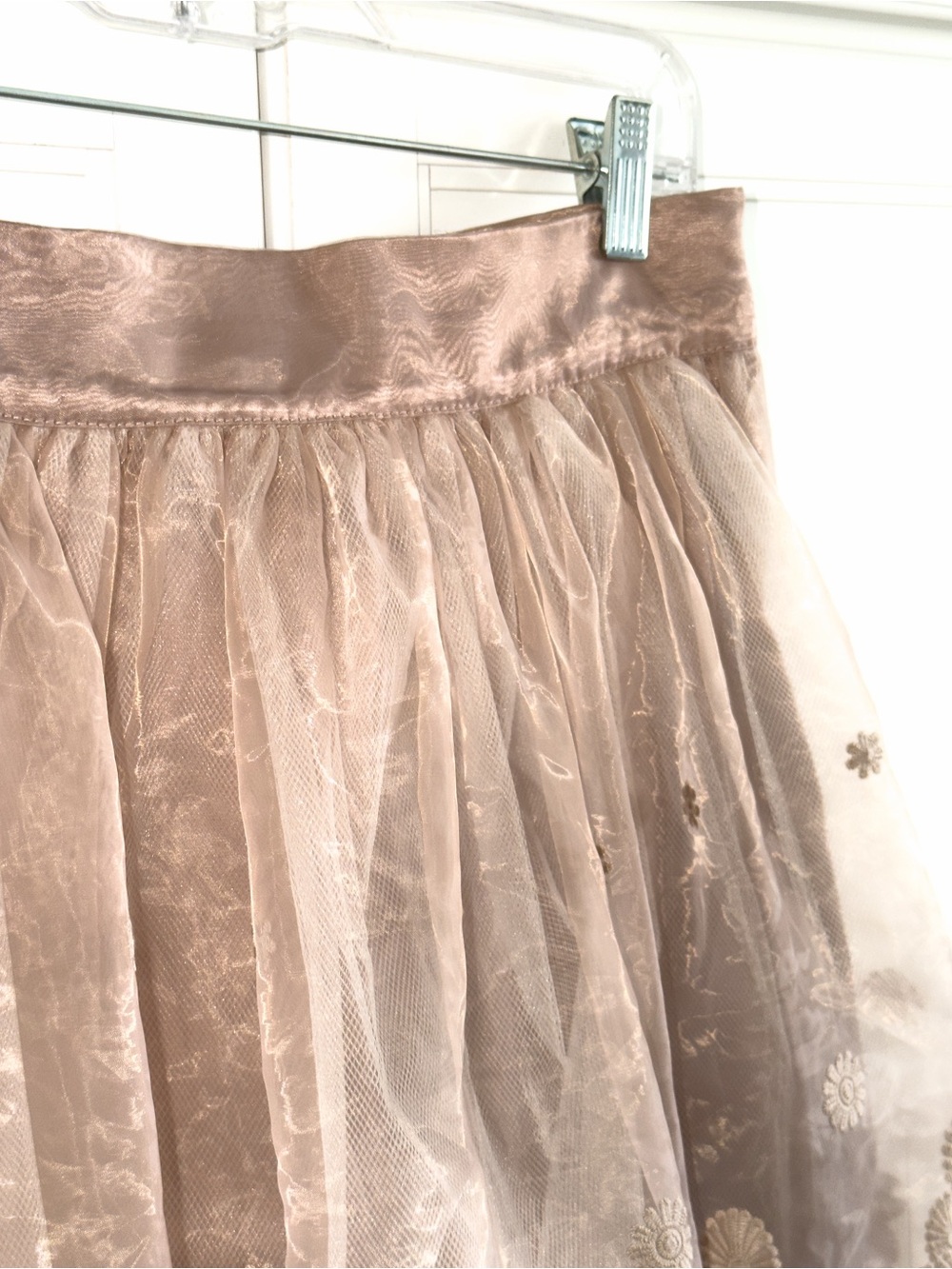 NWT! bebe Embroidered Circle Skirt Rose Gold Sheer Embroidered Tulle Sz 6 - Picture 5 of 13